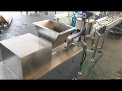 ปาปาขายร้อน single line เครื่องทําไม้ผลไม้บาร์กับเครื่องบรรจุ